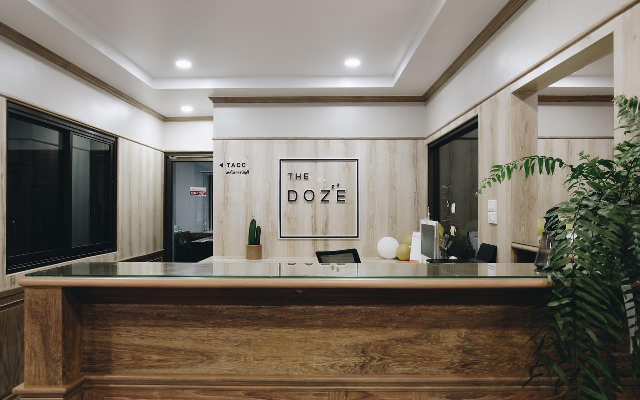 Отель The Doze Чиангмай Экстерьер фото
